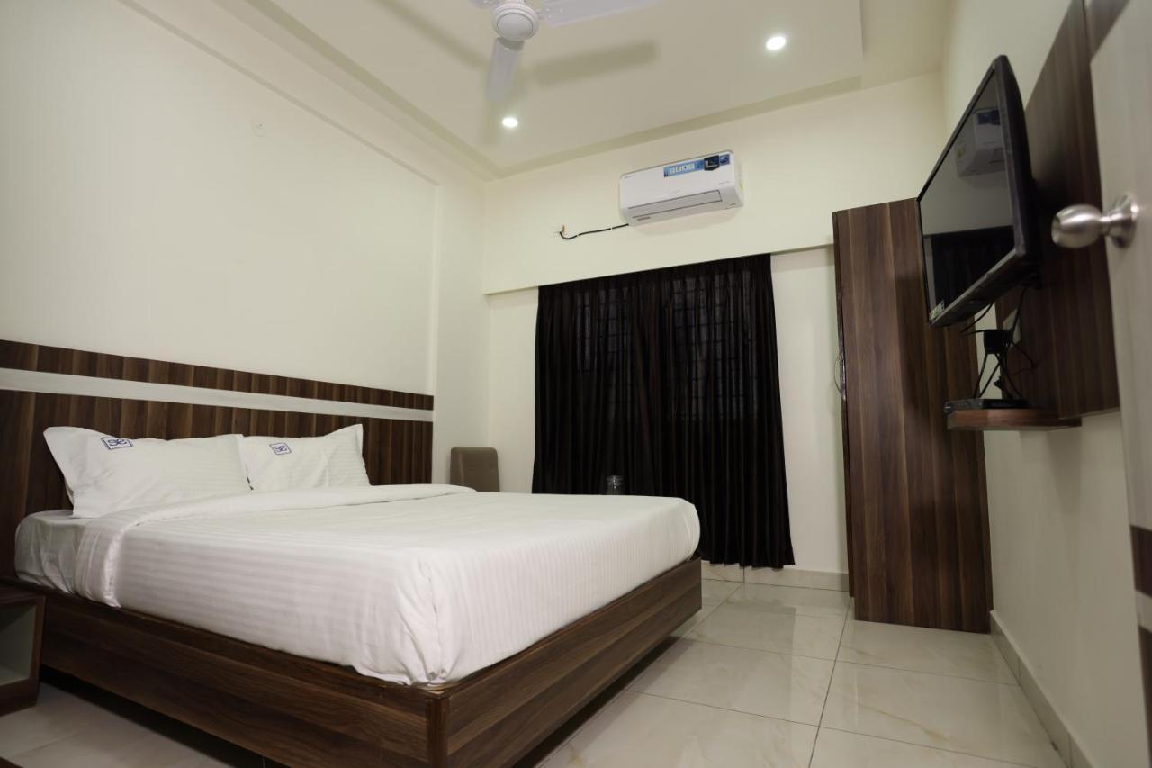Hotel Sigma Suites Bengaluru Zewnętrze zdjęcie
