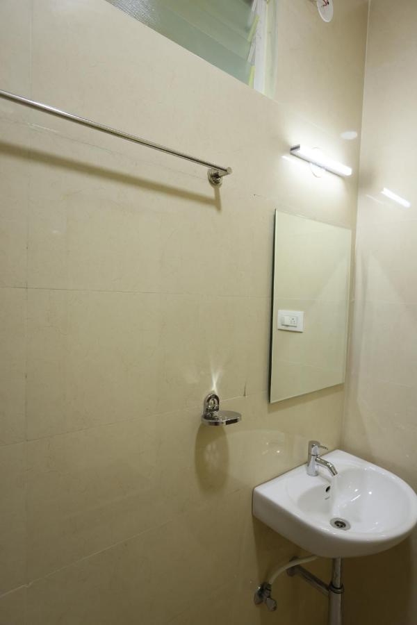 Hotel Sigma Suites Bengaluru Zewnętrze zdjęcie