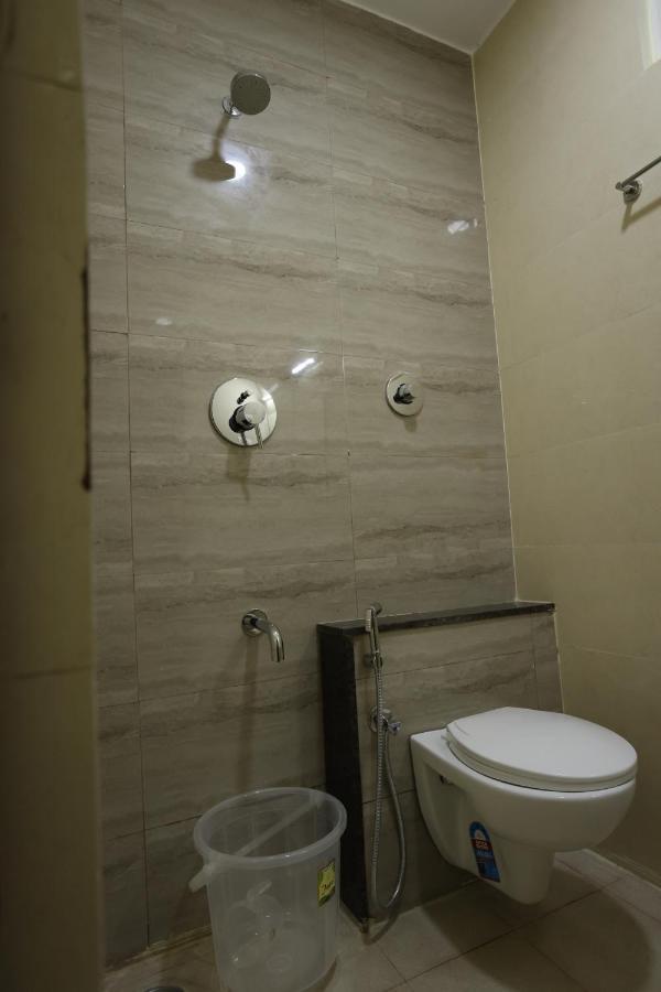 Hotel Sigma Suites Bengaluru Zewnętrze zdjęcie