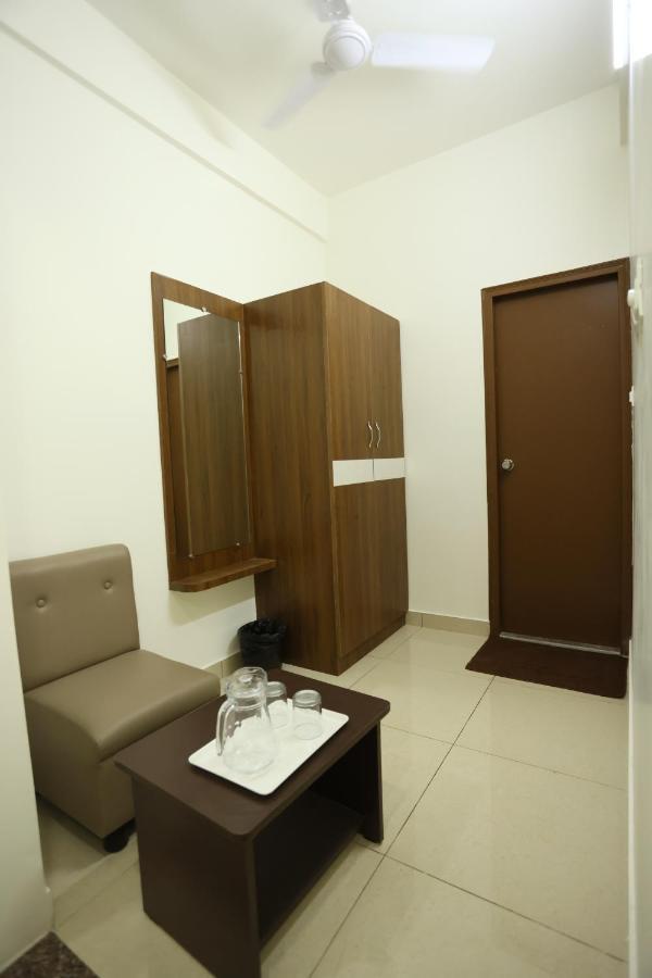 Hotel Sigma Suites Bengaluru Zewnętrze zdjęcie