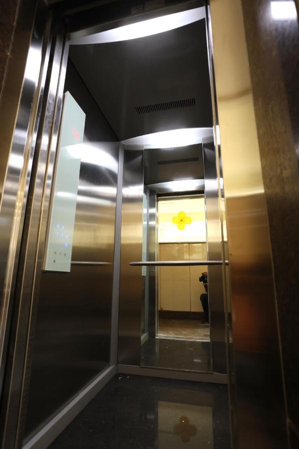 Hotel Sigma Suites Bengaluru Zewnętrze zdjęcie