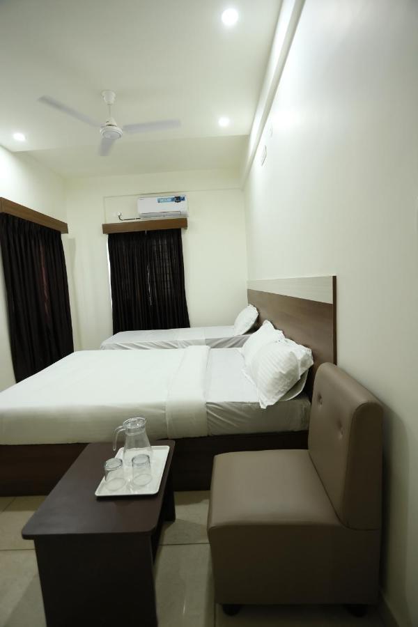 Hotel Sigma Suites Bengaluru Zewnętrze zdjęcie