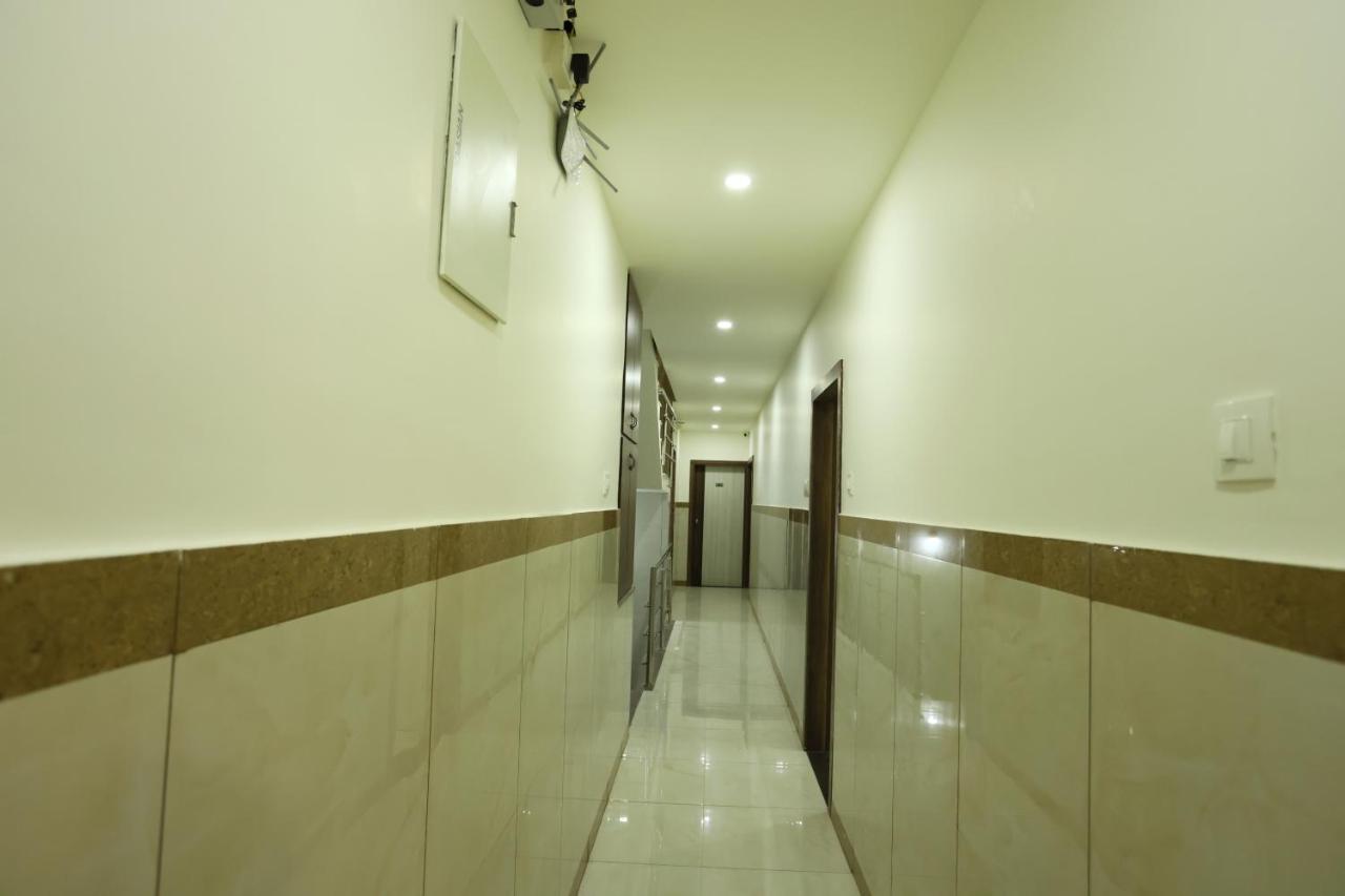 Hotel Sigma Suites Bengaluru Zewnętrze zdjęcie